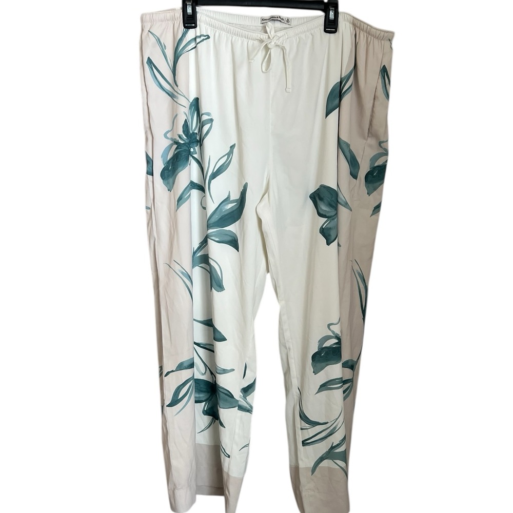 Abercrombie & Fitch Cream and Teal Floral Pants